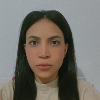 Babysitter in São Bernardo do Campo: Caroline