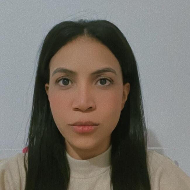 Babysitter in São Bernardo do Campo: Caroline
