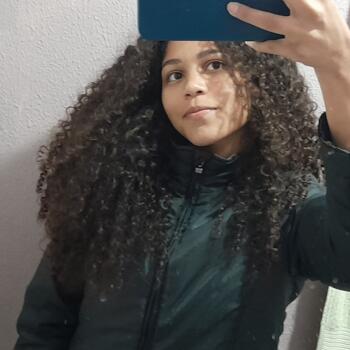 Babysitter in Ponta Grossa: Karolina
