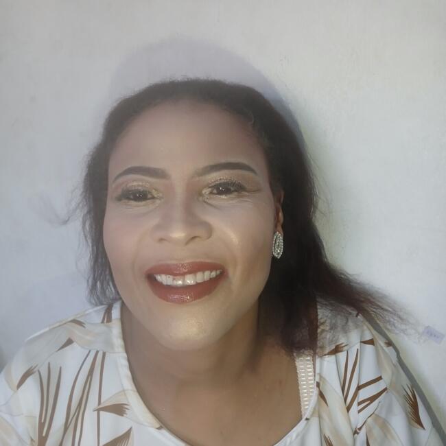Babysitter in Mombasa: Amy