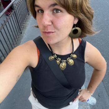 Babysitter in Paris: Jeanne