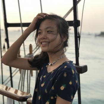 Babysitter Singapore: Lauren