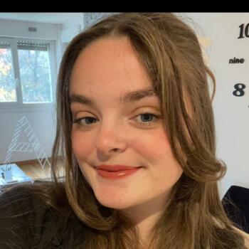 Babysitter in Lille: Elona