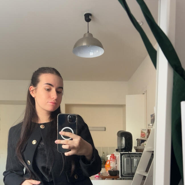 Babysitter in Quimper: Bonnie