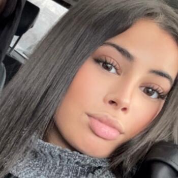 Babysitter in Bobigny: Ymene