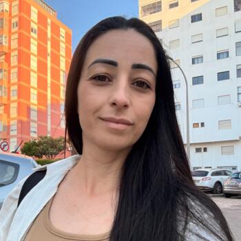 Babysitter em Setúbal: Claudia