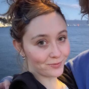 Babysitter in Wellington: Naomi