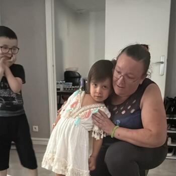 Babysitting job in Mesnil-sur-l'Estrée: babysitting job Aurelia