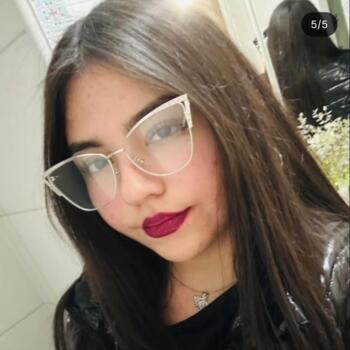 Babysitter in Nacimiento: Antonella