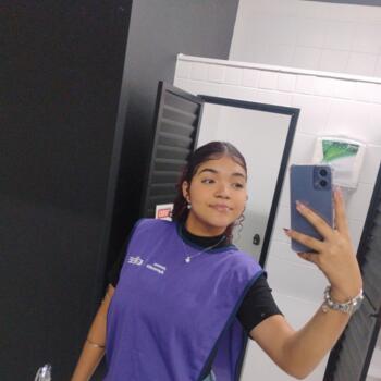 Babysitter in Serra: Fernanda