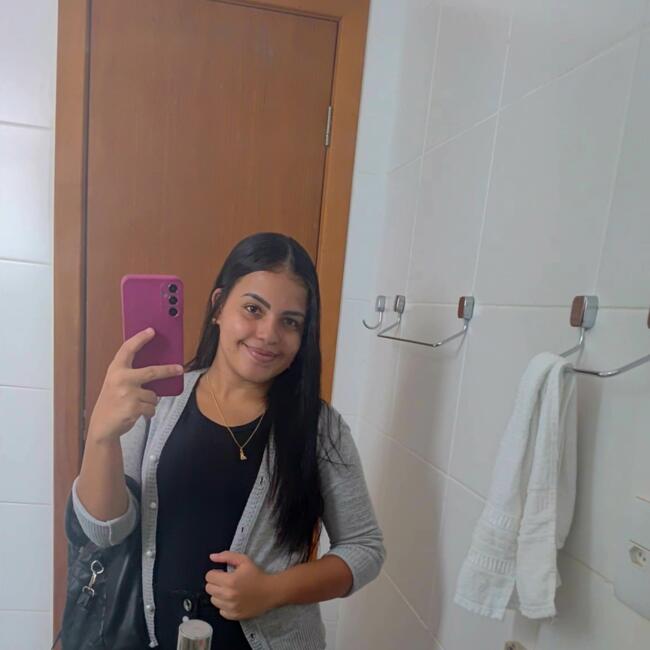 Babysitter in Camaçari: Albani Barbosa