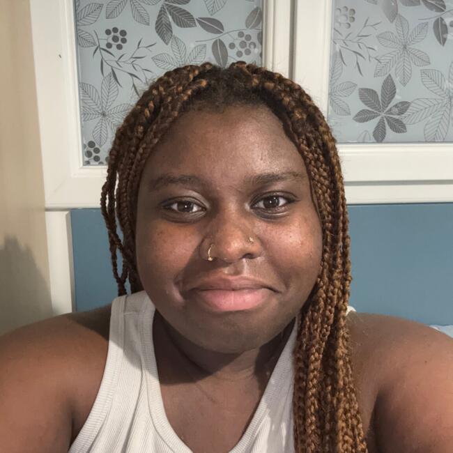 Babysitter in Troyes: Anita