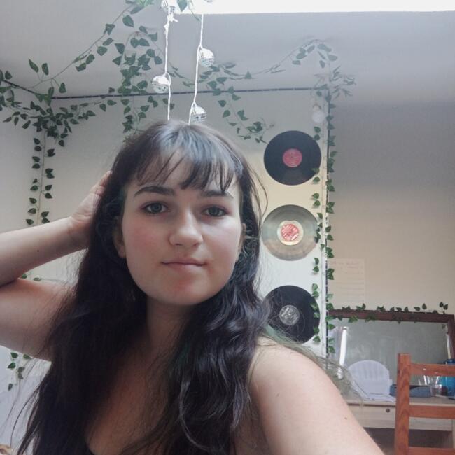 Nanny in Panazol: Tess