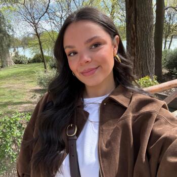 Babysitter Ourense: Mencía