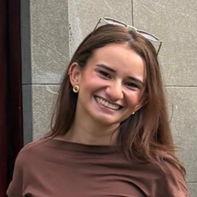 Babysitter in Auckland: Daniela
