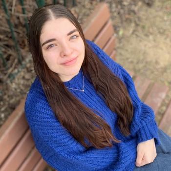 Niñera en Reims: Chloé,