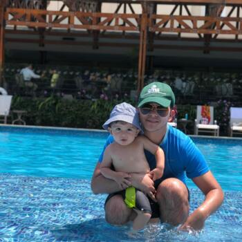 Babysitting job in Palmira: babysitting job Camilo