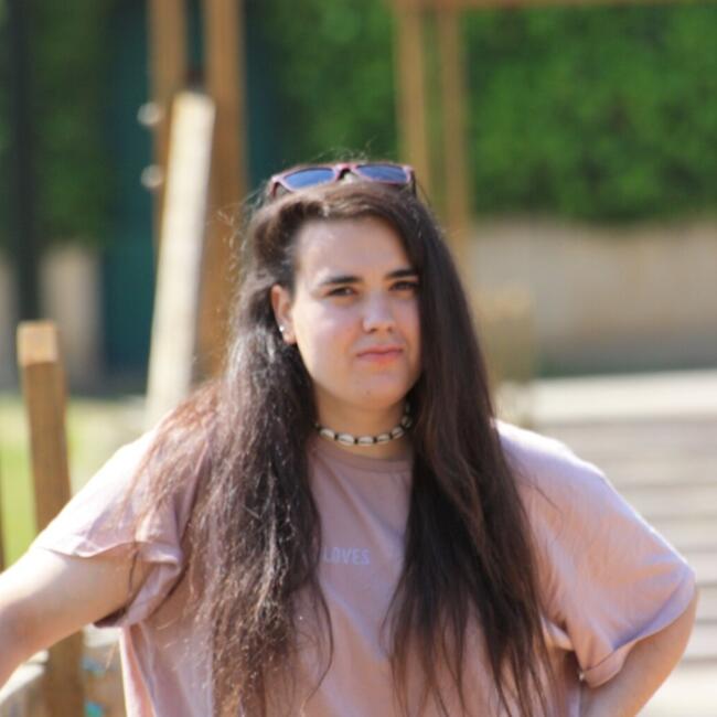 Babysitter in Zaragoza: Lorena
