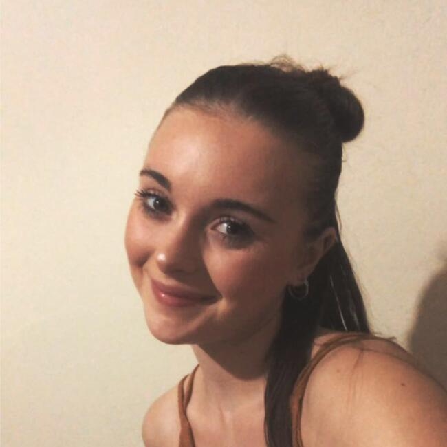 Babysitter in Enquin-les-Mines: Mallaurie