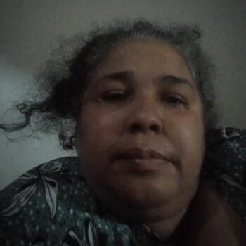 Babysitter in Cuiabá: Elaine