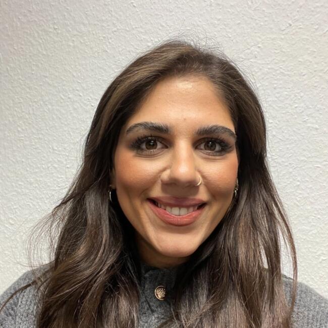 Babysitter in Berlin: Fetiye