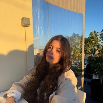 Canguro en Torremolinos: Amina