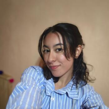 Babysitter in Rosario: Astrid