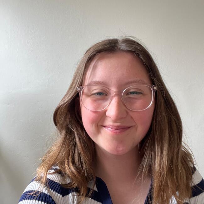 Babysitter in Hobart: Abbey