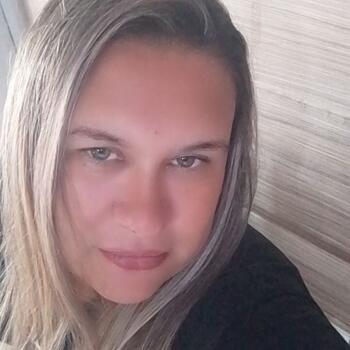 Babysitter in Porto Belo: Fabiana