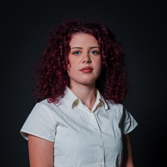 Babysitter in Paris: Louise