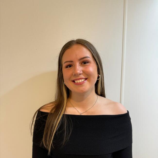 Babysitter in Brisbane: Isla