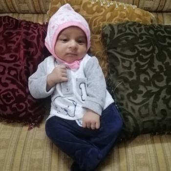 Babysitter a Pavia: Takiya
