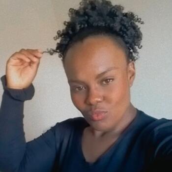 Babysitter in Varginha: Gisele