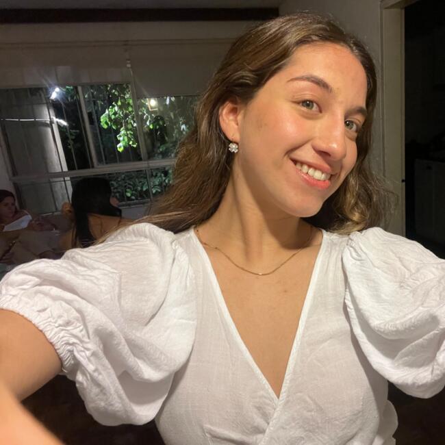 Babysitter in Montevideo: Sofia Ramírez