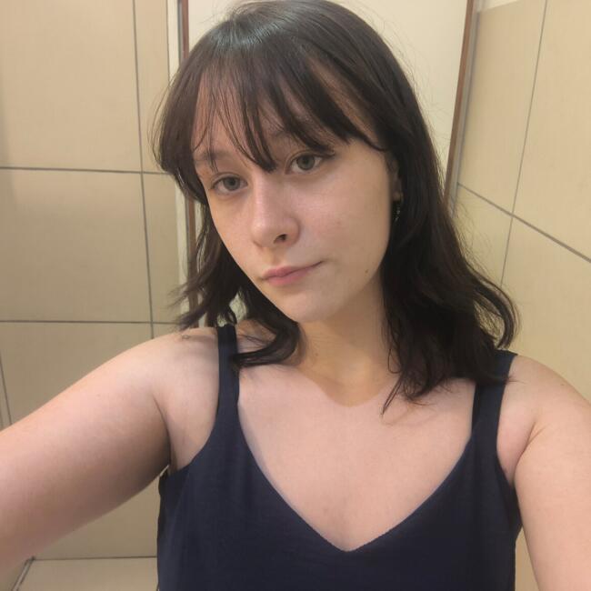 Babysitter in Santa Cruz do Sul: Kauany