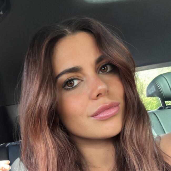 Babysitting job in Forest: Nora