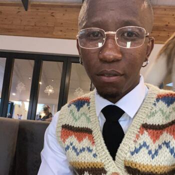 Babysitter Klerksdorp: Teboho