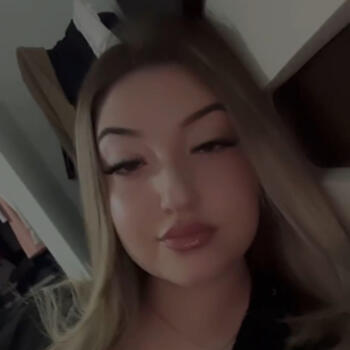 Babá em Timbó: Jennifer Natalia