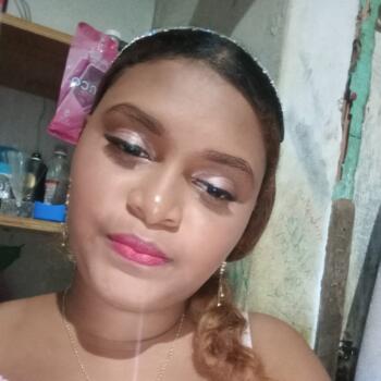 Babysitter Panama City: Dafne