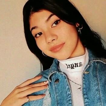 Babysitter in Tristán Suárez: Karol Monserrat