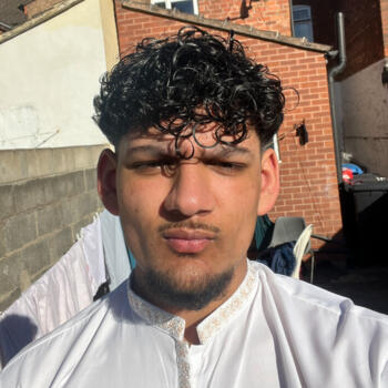 Babysitter Burton-on-Trent: Asheer