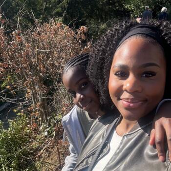 Babysitter in Manchester: Lisa