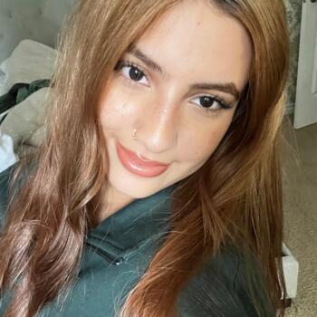 Baby-sitter in Guelph: Isbha