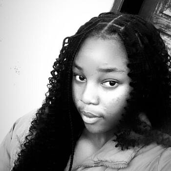 Babysitter in Bellville: Milani