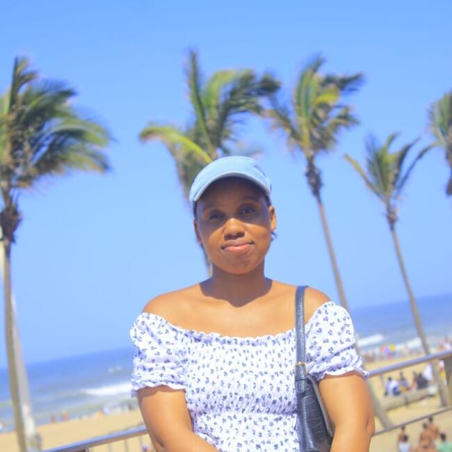 Babysitter in Durban: Aviwe