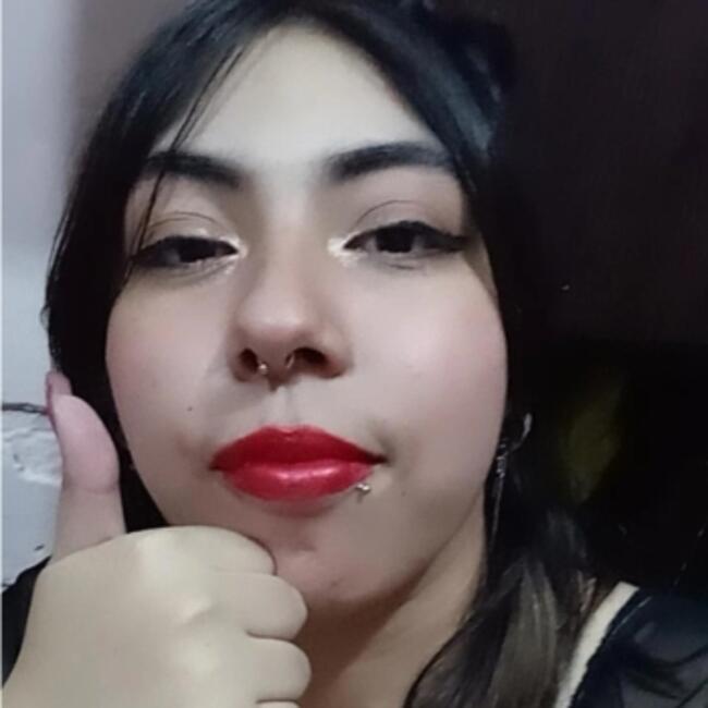 Niñera en Villa Martelli: Giuliana