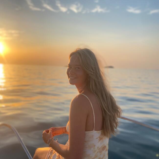 Babysitter in Bentelo: Carlijn