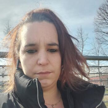 Babysitter in Clermont-Ferrand: Laetitia