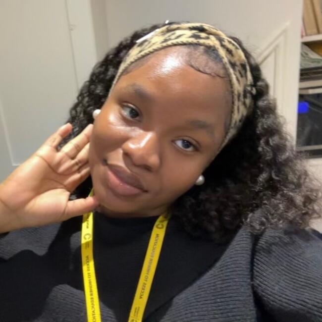 Babysitter a Londra: Temiloluwa