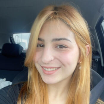 Babysitter em Pombal: Bianca